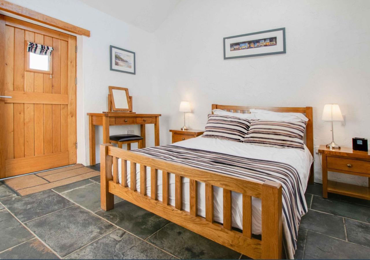 Slade Barn Villa Oxwich Eksteriør bilde